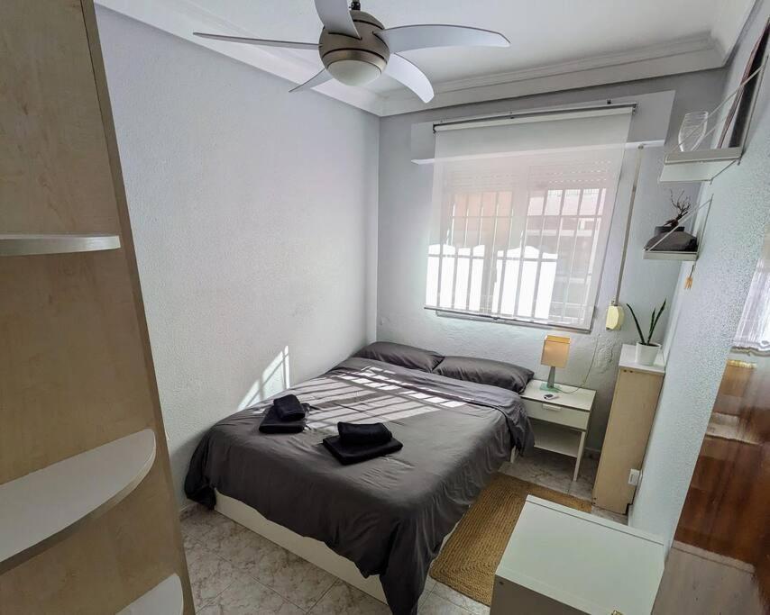 Acogedor Apartamento Y Parking Madrid Exterior photo